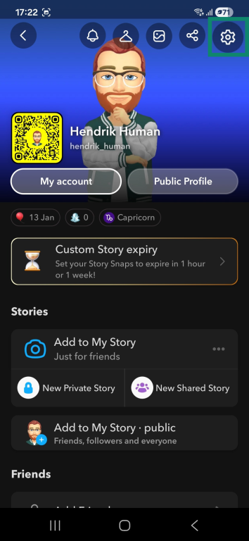 Snapchat user profile dashboard with the settings gear icon highlighted.