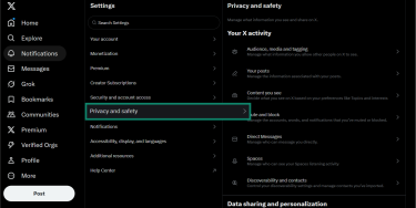 The Settings menu of the Twitter website, showing the Privacy and safety option.